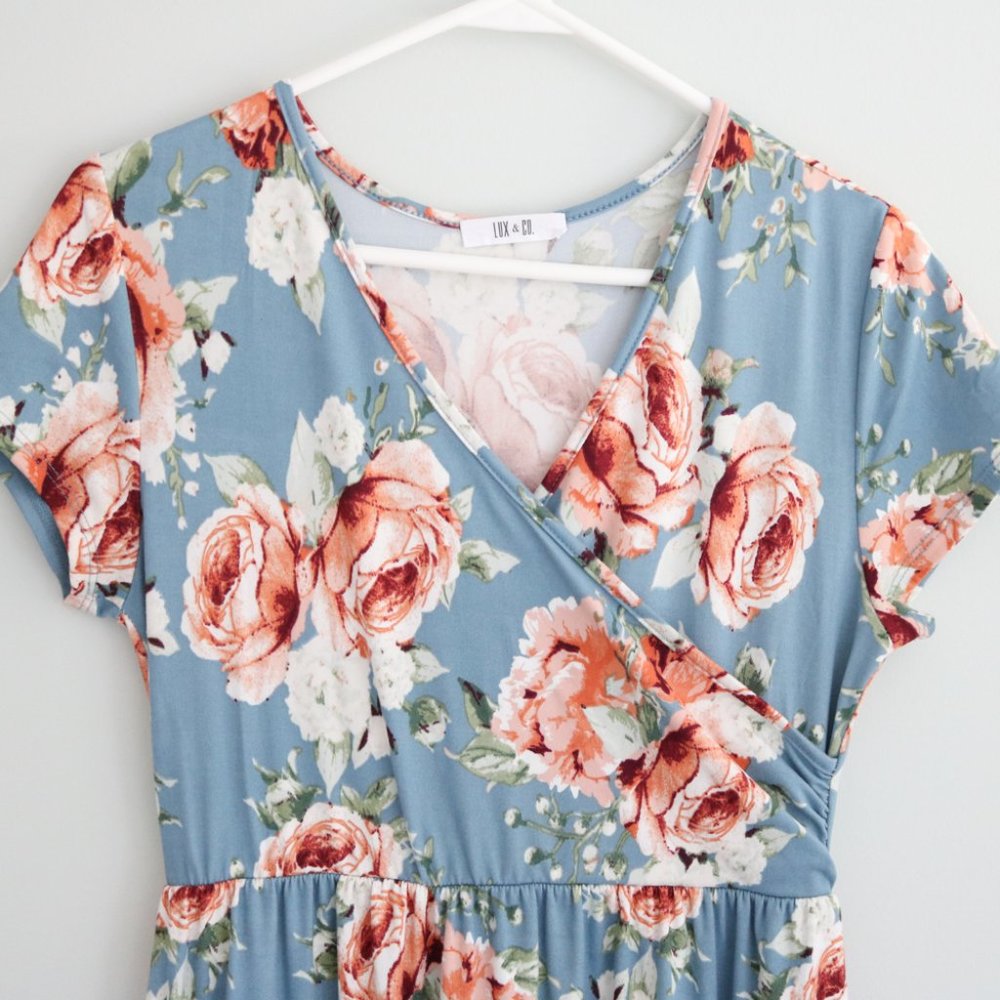 STITCH FIX! Floral maternity/nursing maxi dress
